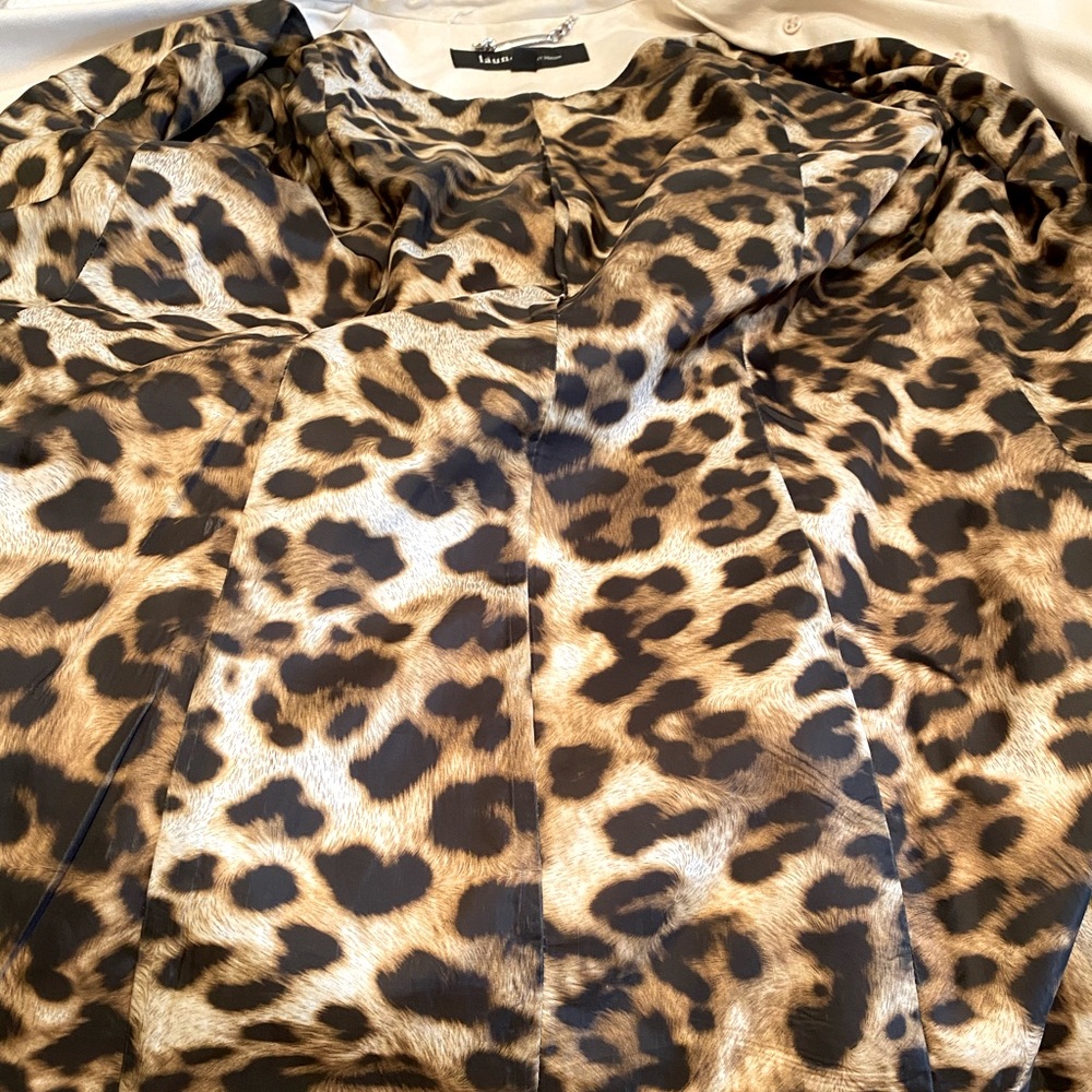 Laundry Brand Canvas Trench - Picture 6 of 10